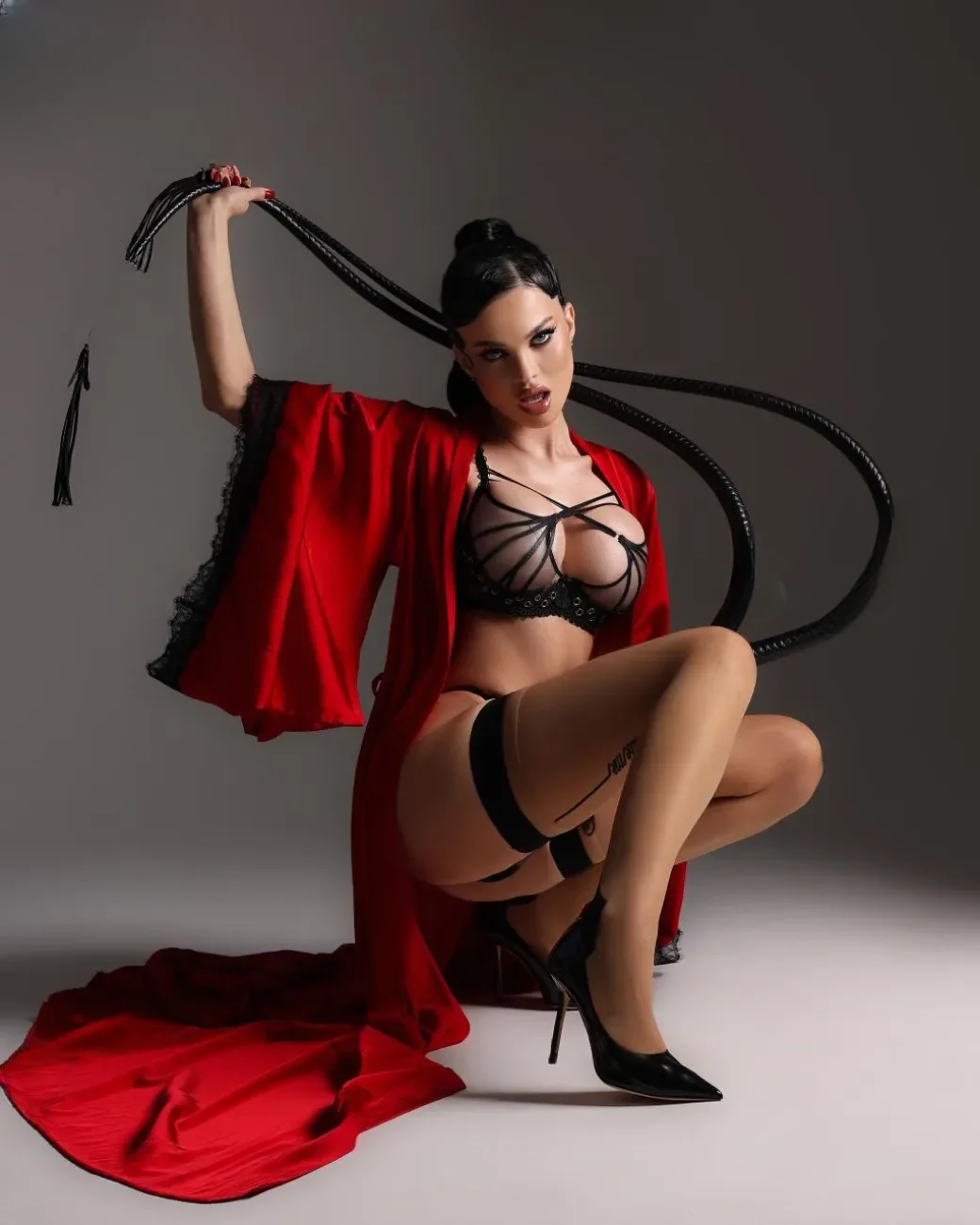Lady IN thumbnail 24