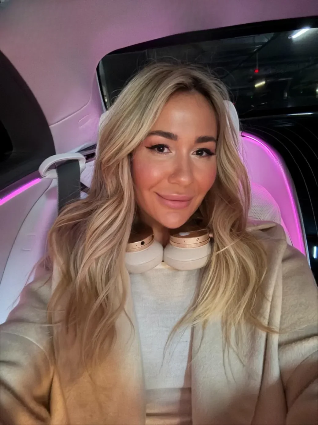 Tvhost369 thumbnail 3