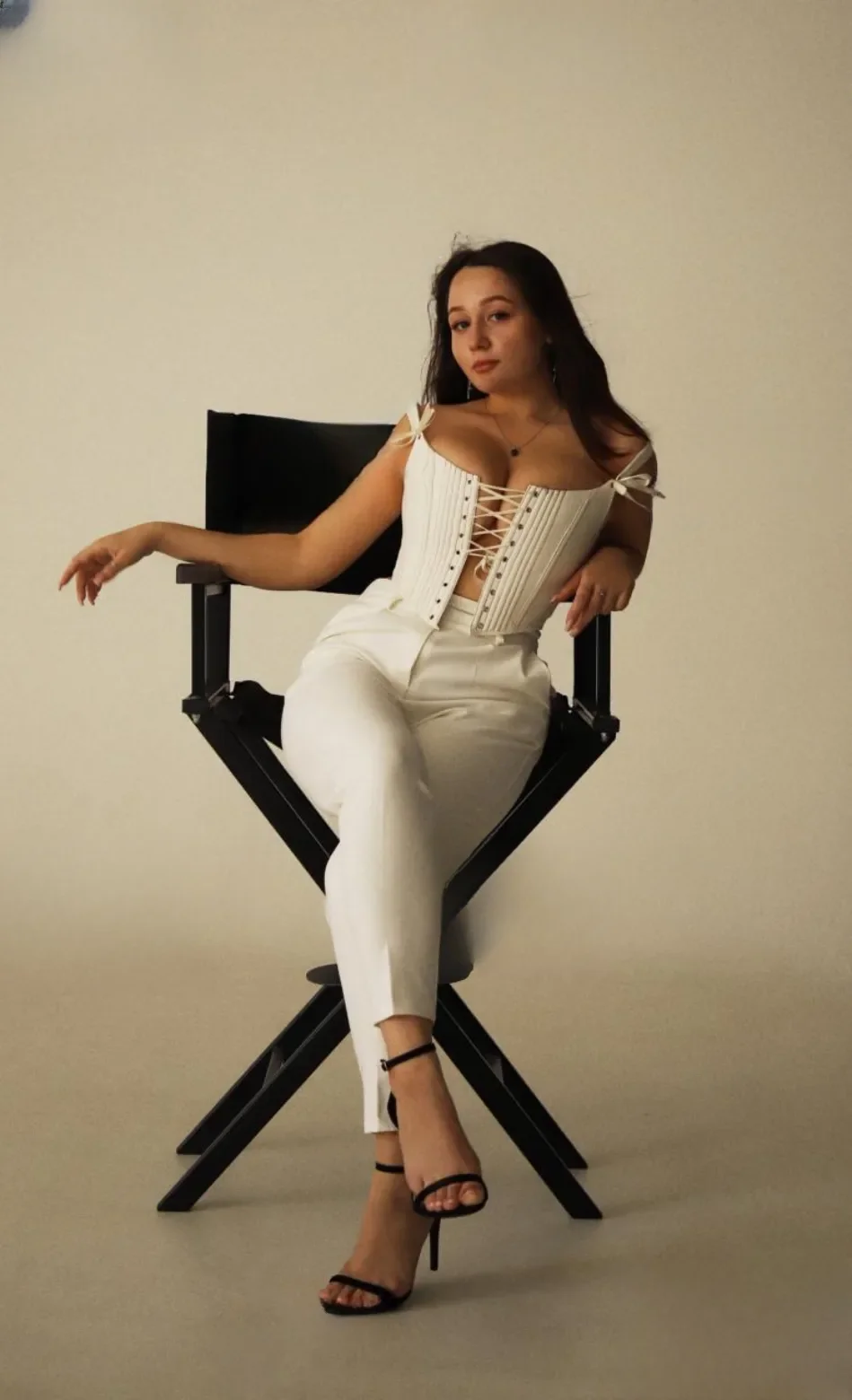 Elya ANDERSON thumbnail 20