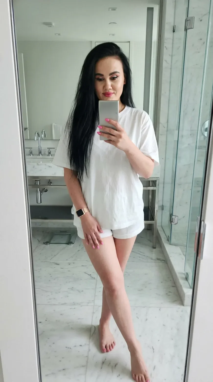 Karina thumbnail 6