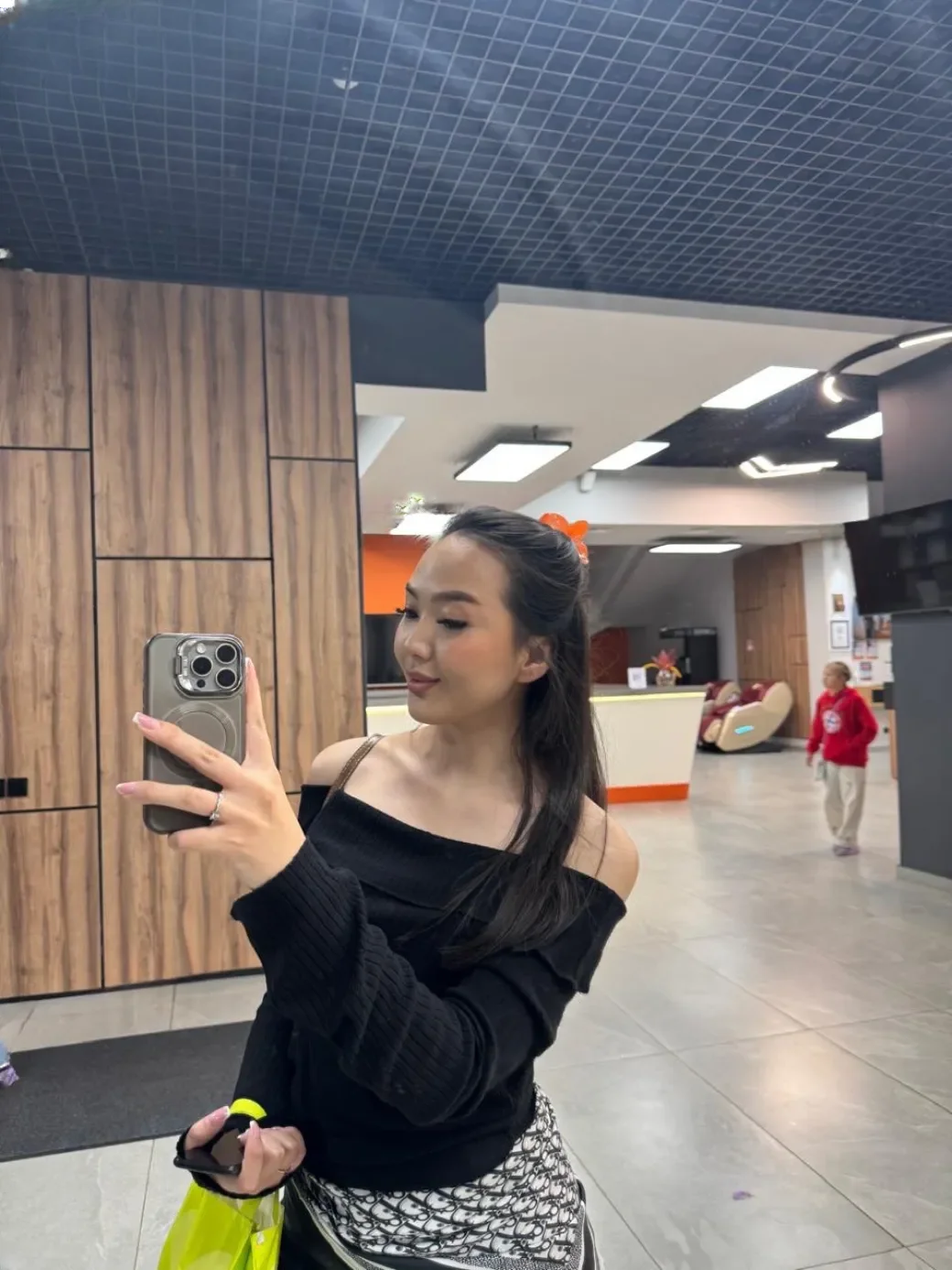 Ksenia thumbnail 5
