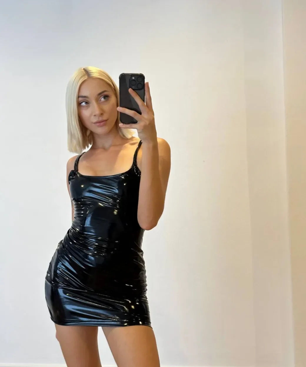 Kira thumbnail 8