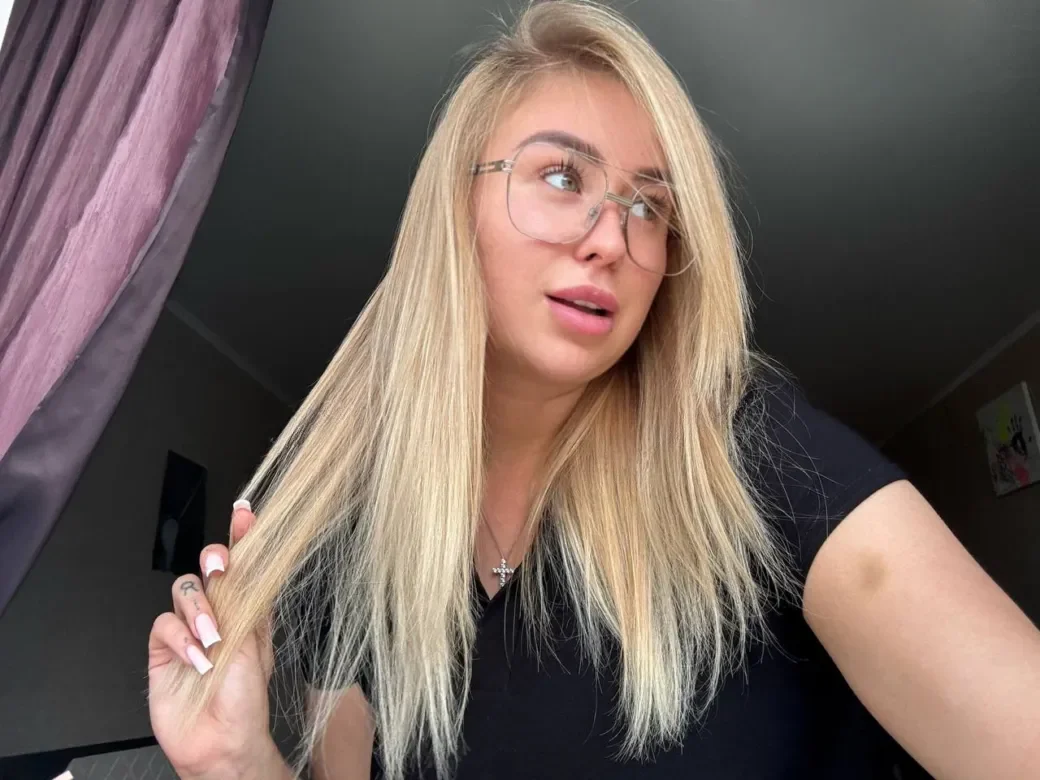 Dayana thumbnail 28