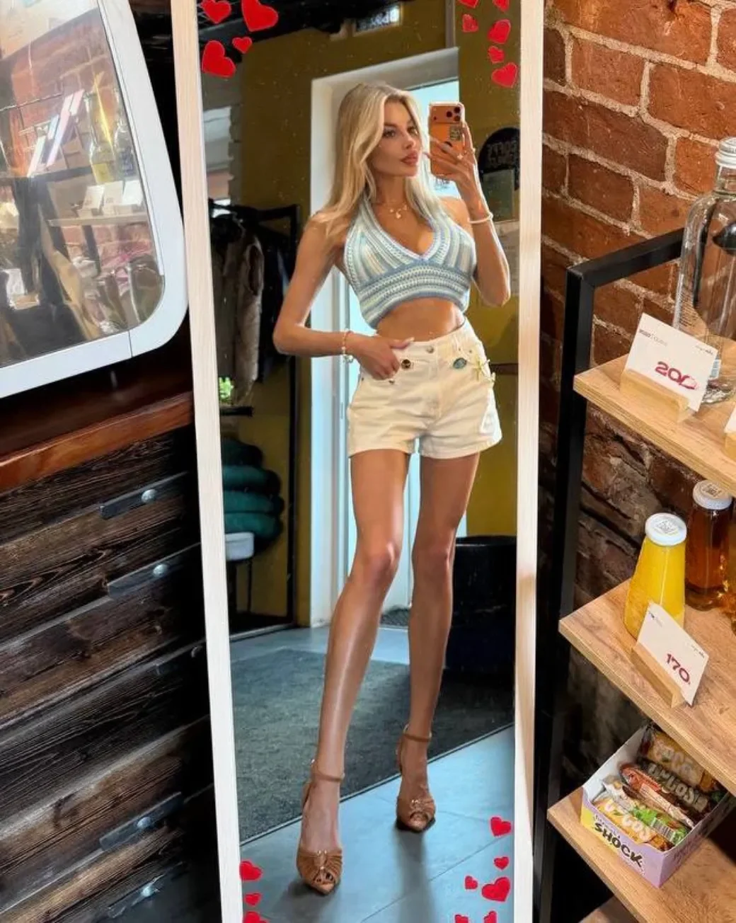 Alexa VIP thumbnail 25