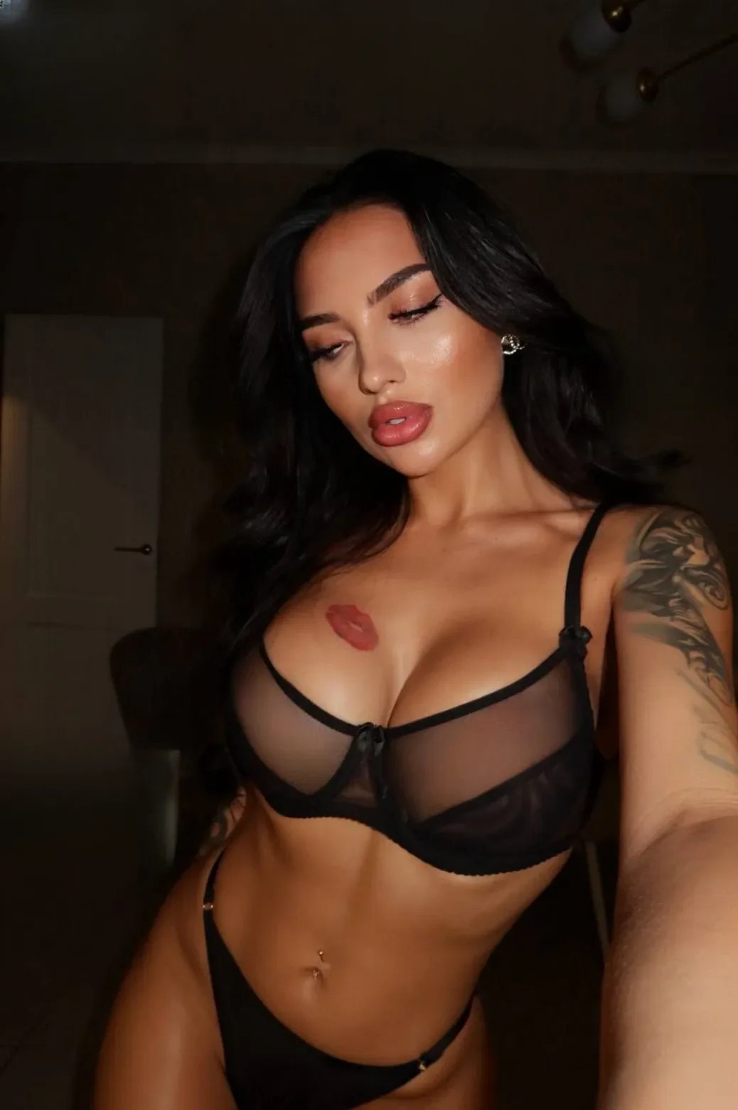 BELLA LOVE thumbnail 5