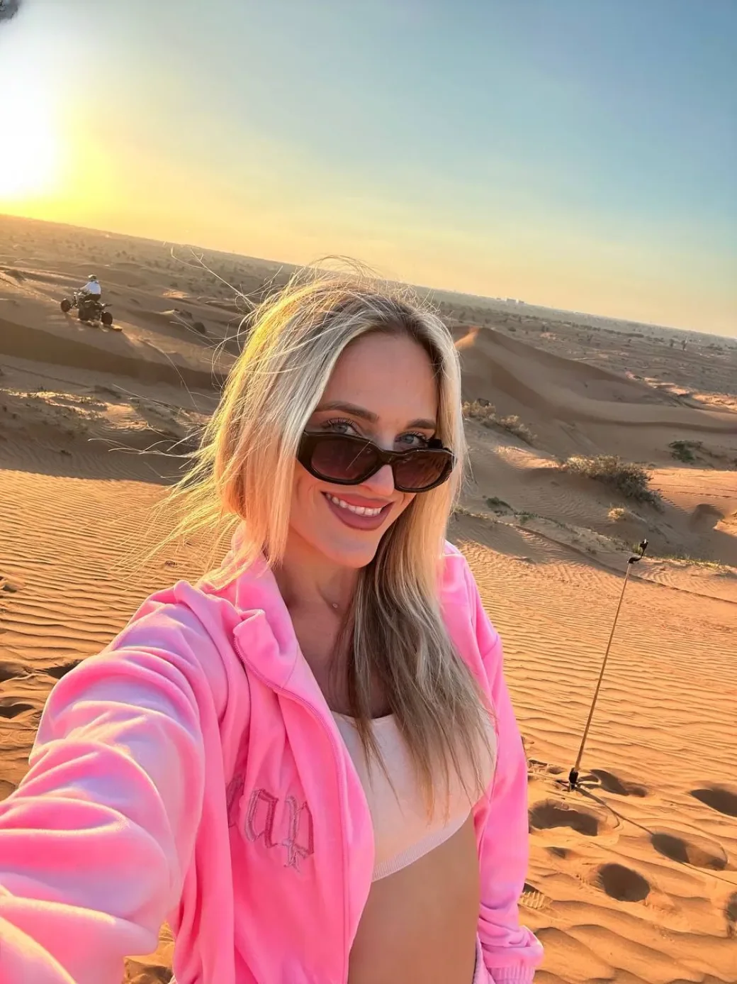 Elina thumbnail 28
