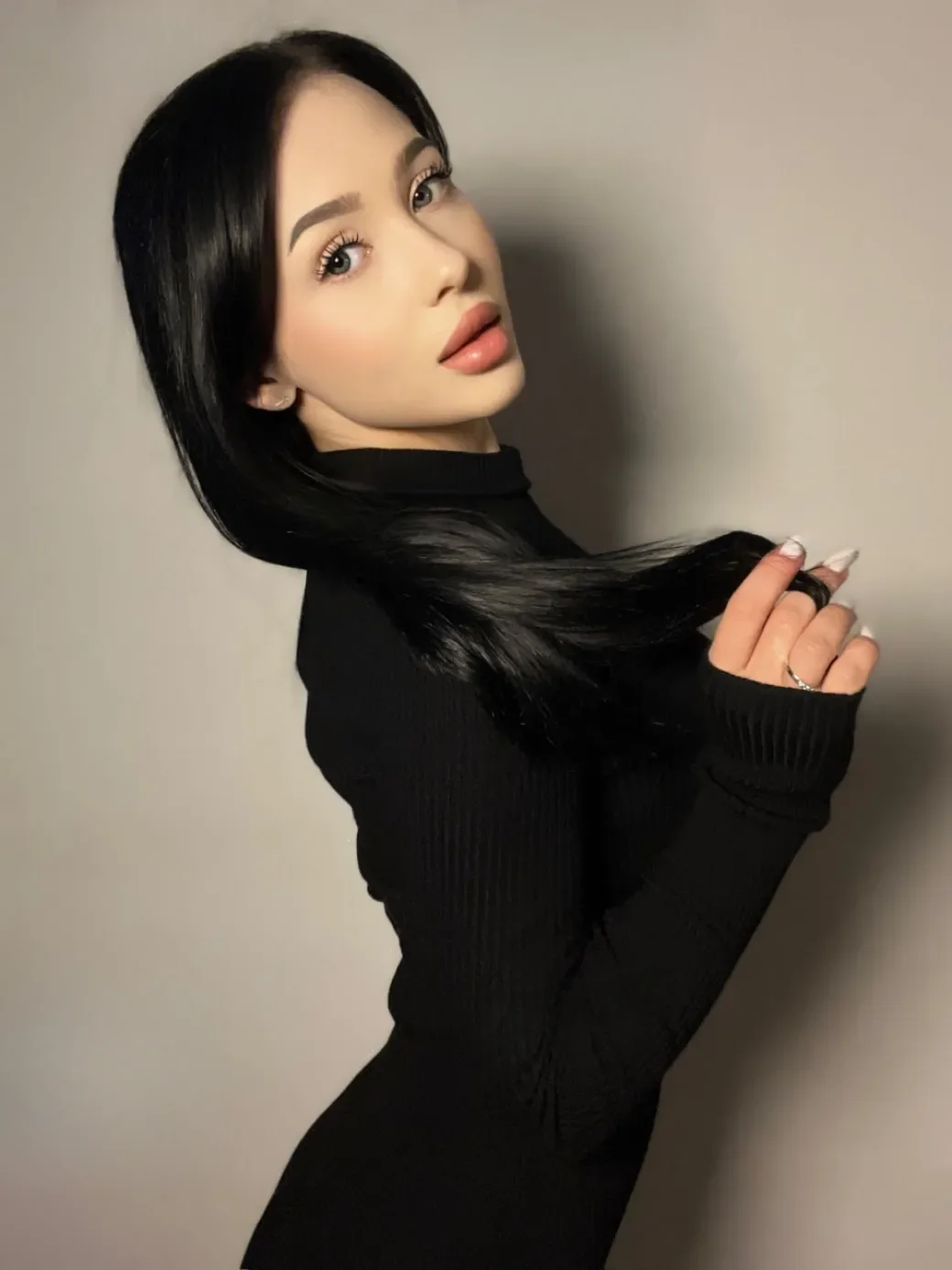 Anechka thumbnail 23