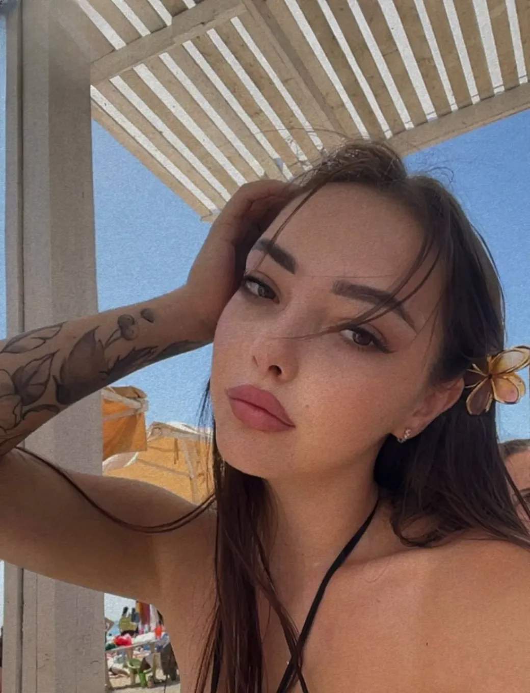 Adelina thumbnail 22