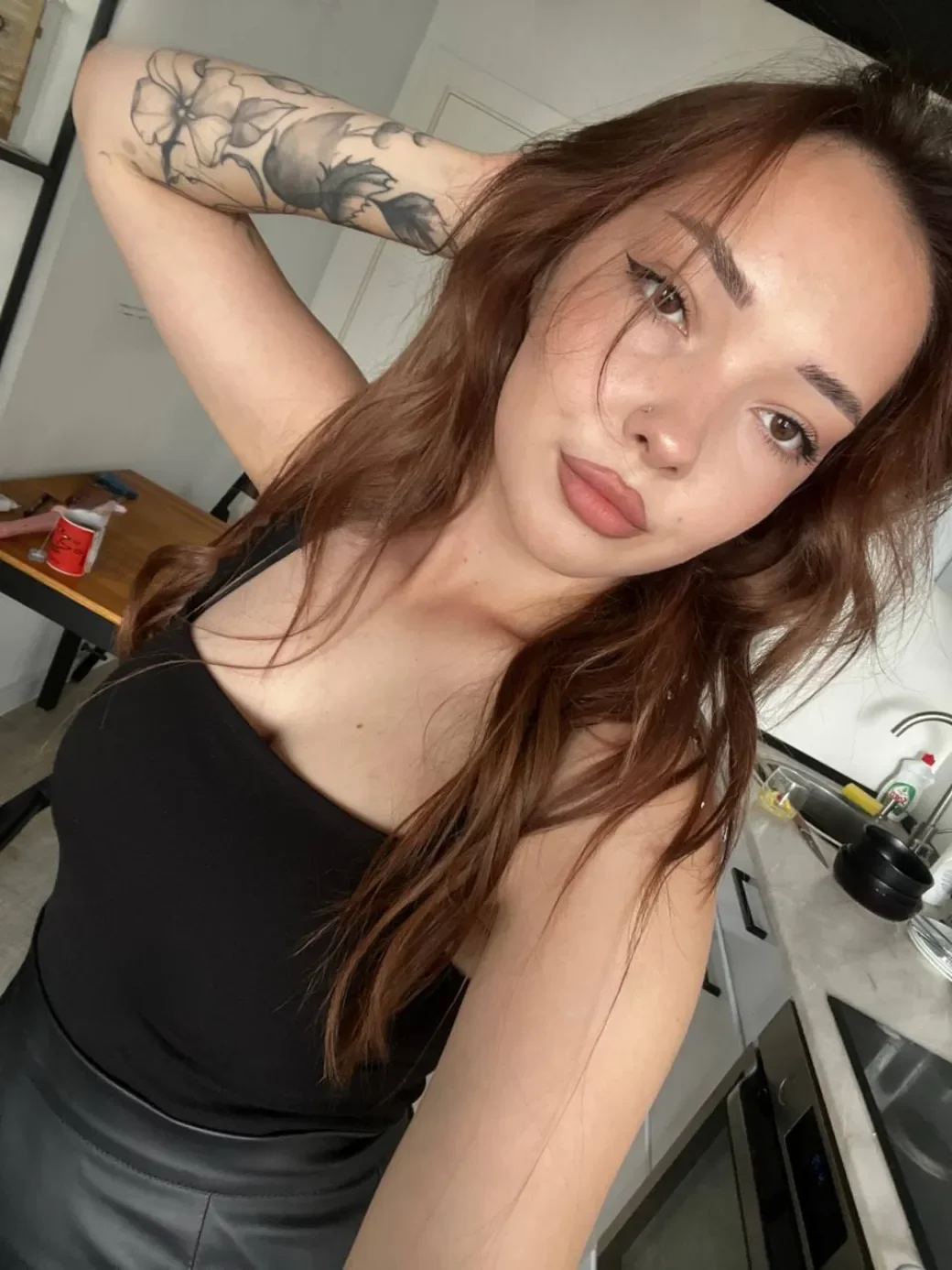 Adelina thumbnail 3