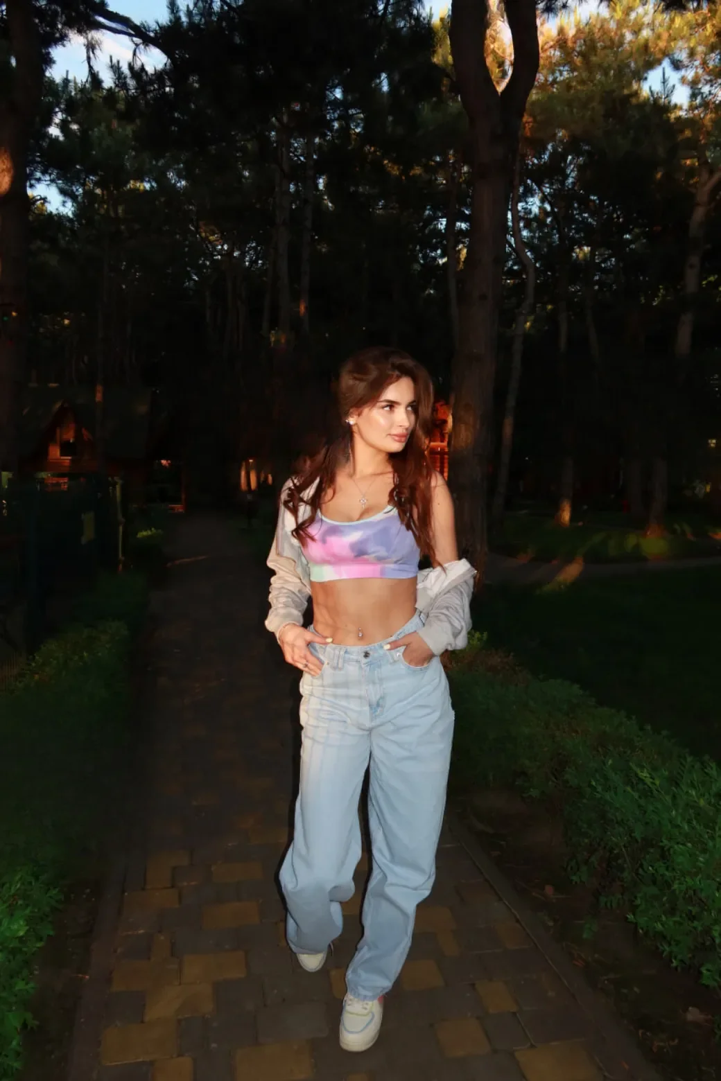 Marta thumbnail 10