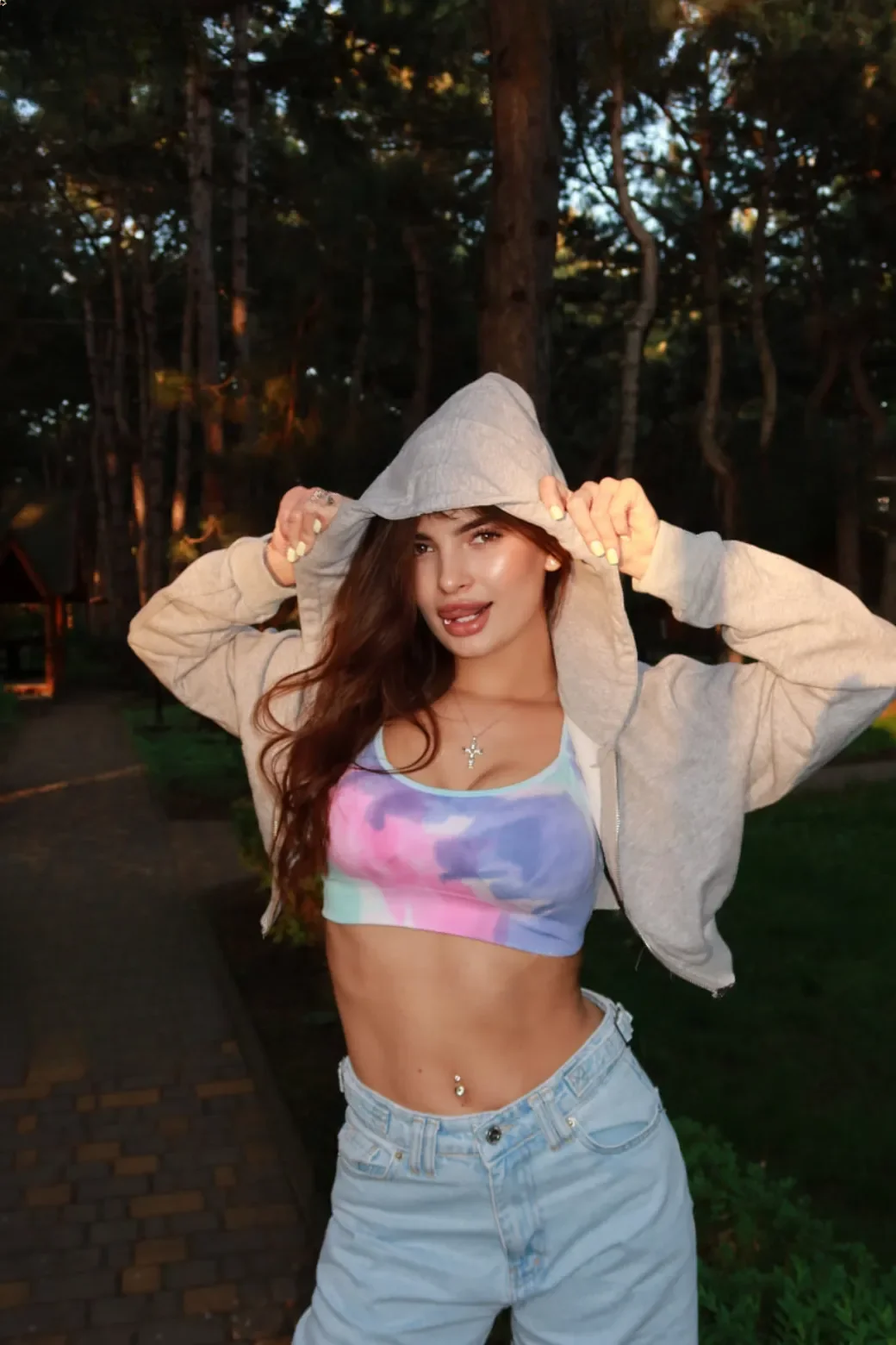 Marta thumbnail 3