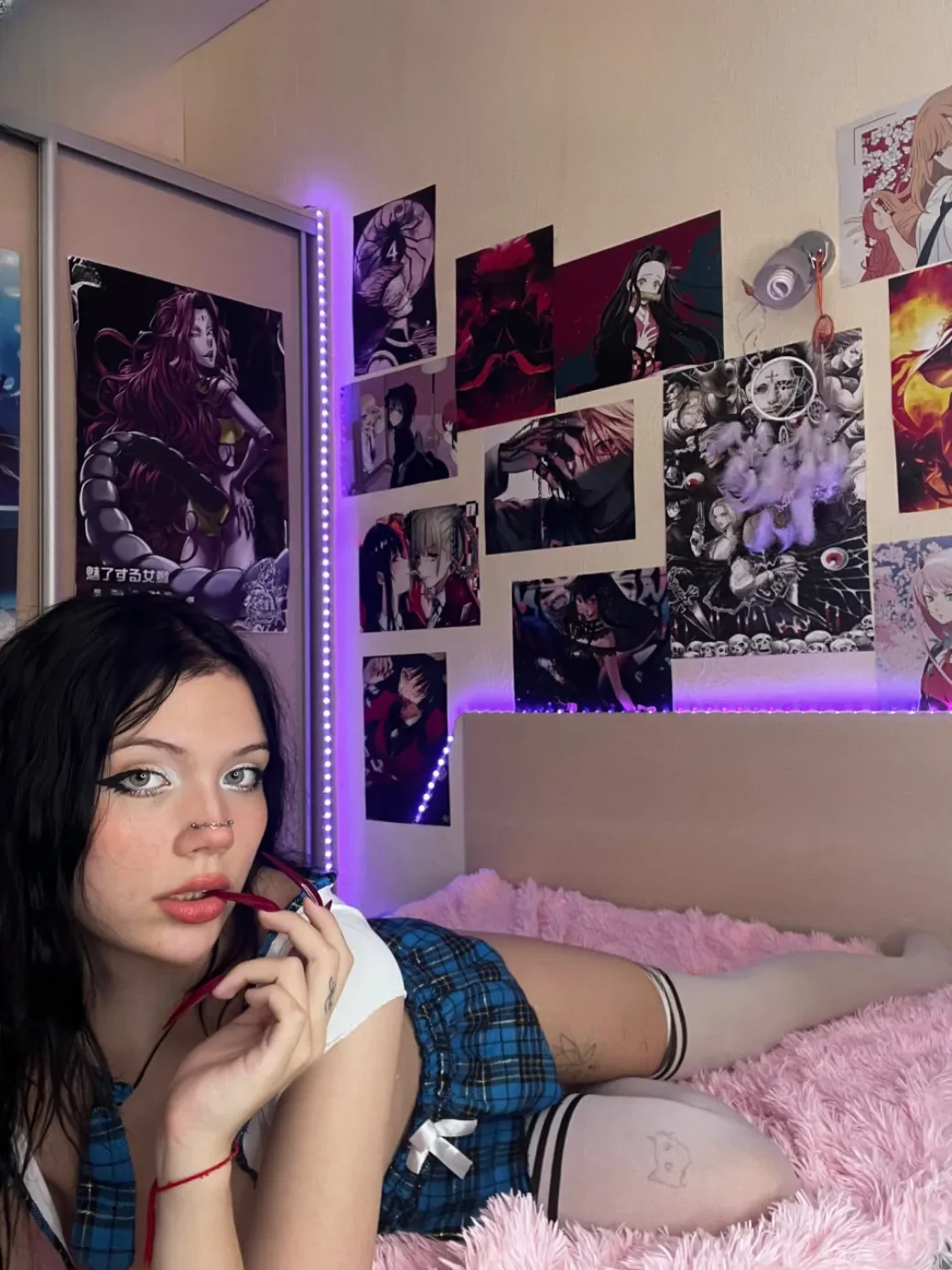 Adel thumbnail 27