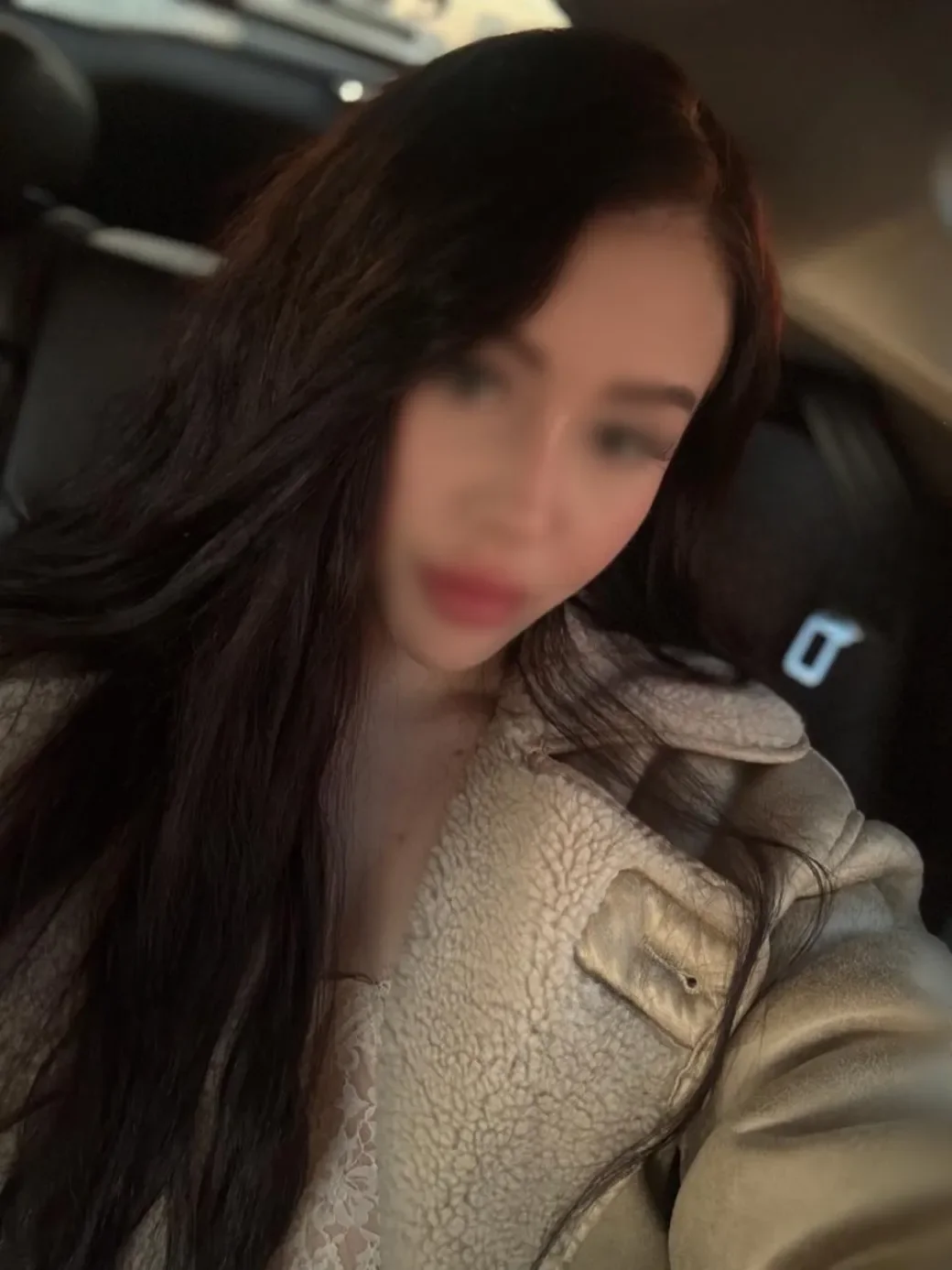 Chanel thumbnail 11