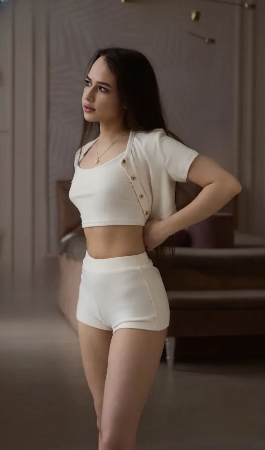 Elizabeth thumbnail 7